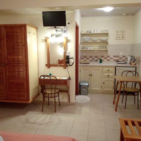 Ferienwohnung Pansion Matoula Skiathos-Stadt Exterior foto