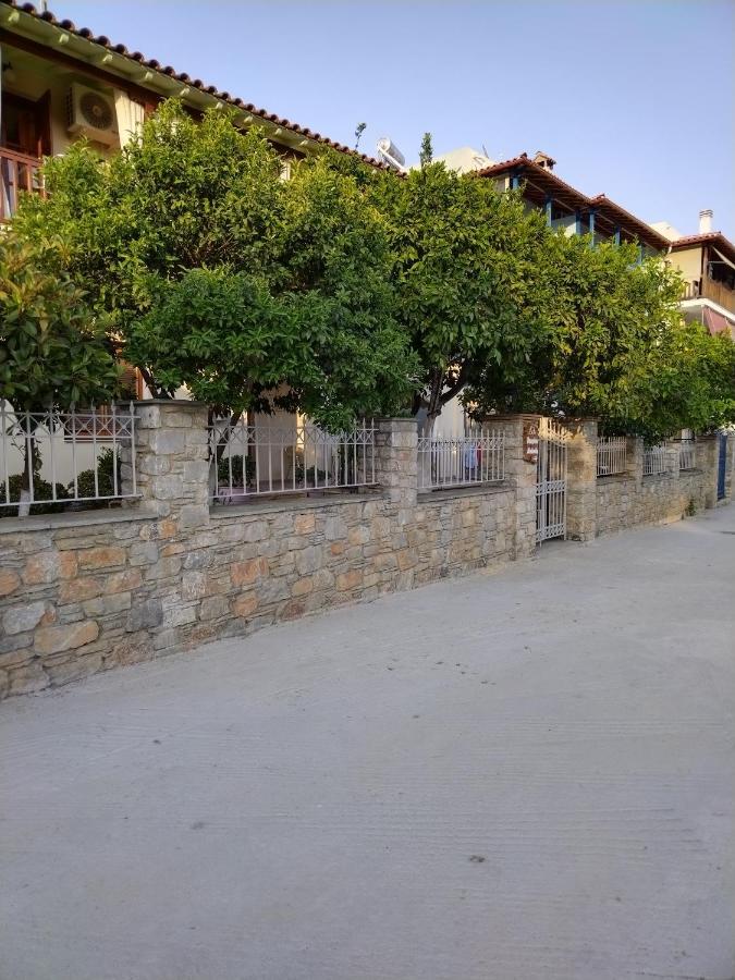 Ferienwohnung Pansion Matoula Skiathos-Stadt Exterior foto