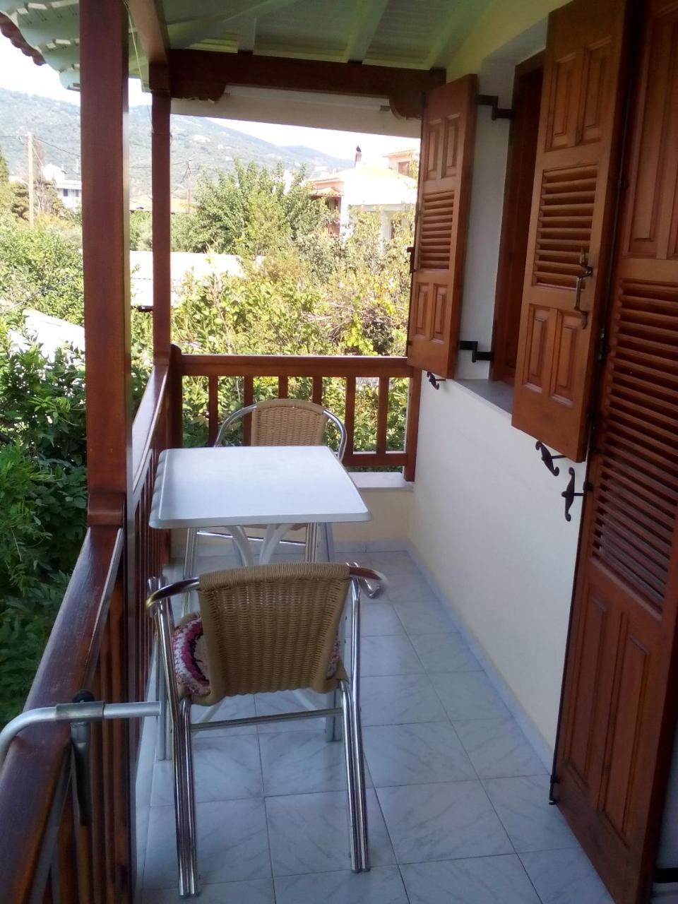 Ferienwohnung Pansion Matoula Skiathos-Stadt Exterior foto