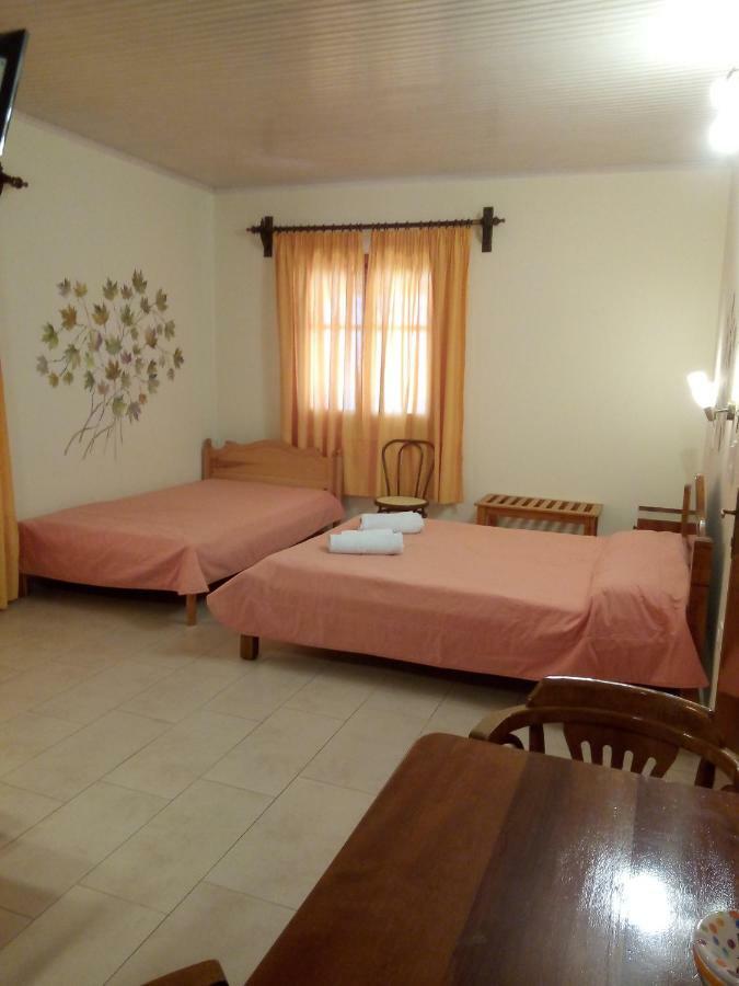 Ferienwohnung Pansion Matoula Skiathos-Stadt Exterior foto